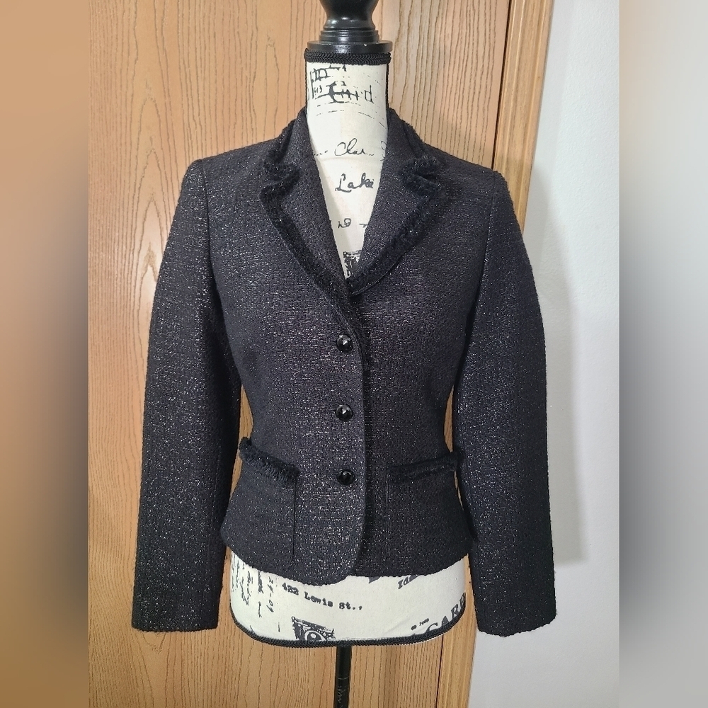 Noviello Bloom Metallic Thread Fringe Tweed Old Money Aesthetic Blazer Jacket